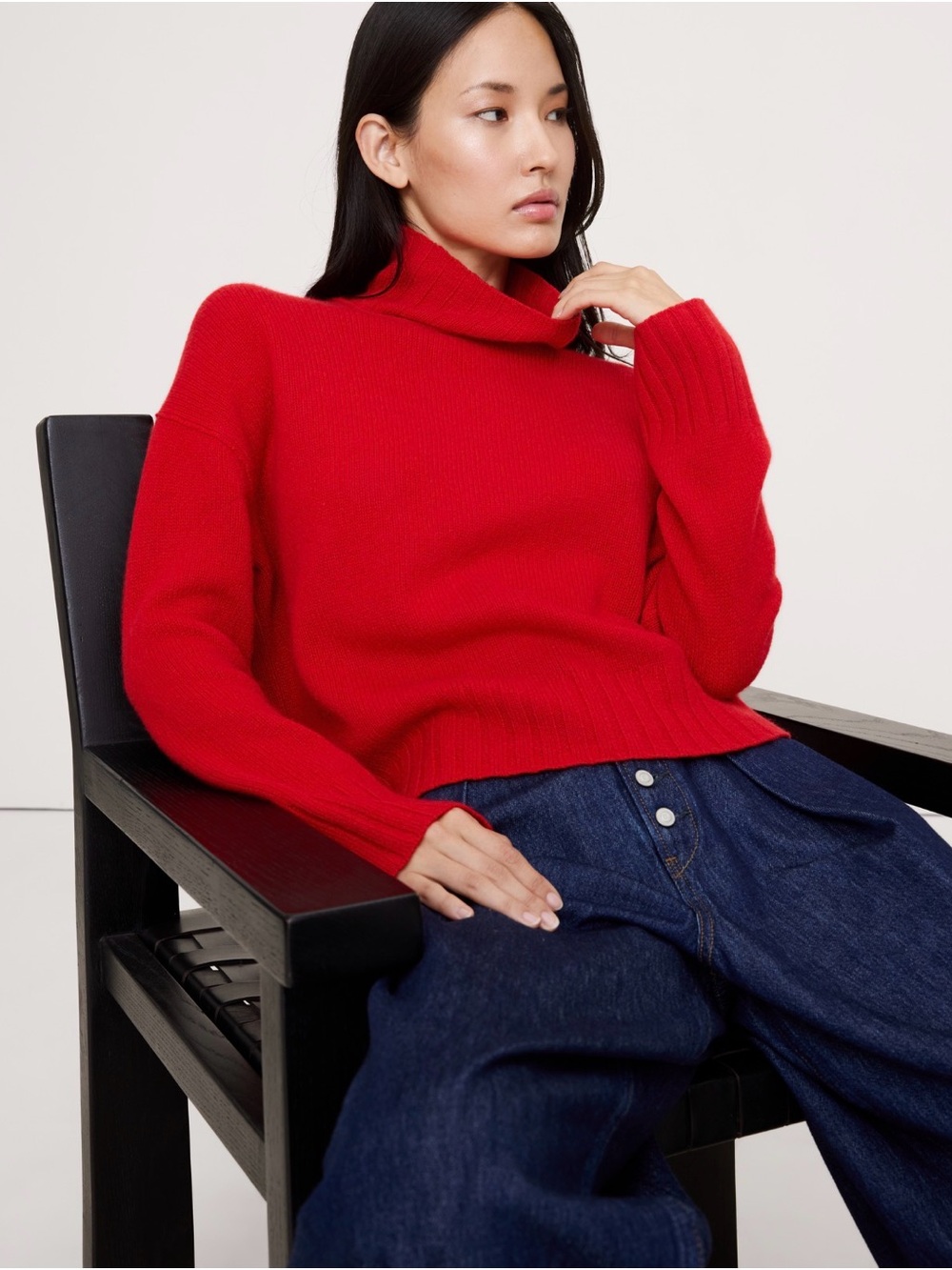Women’s Banana Republic 100% Cashmere Red Turtleneck Sweater NWT - Picture 6 of 8
